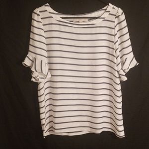 ❤LOFT short ruffled sleeve striped top❤
